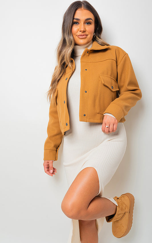 Cropped Long Sleeve Collared Jacket with Pockets